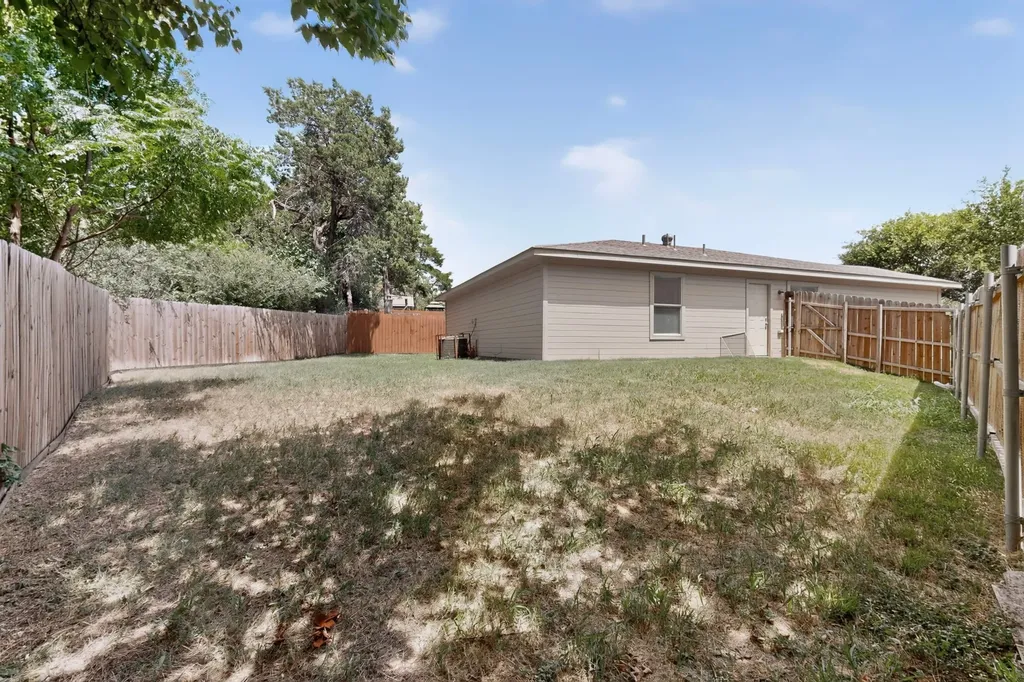 4823 Mexico Court Dallas TX 75236