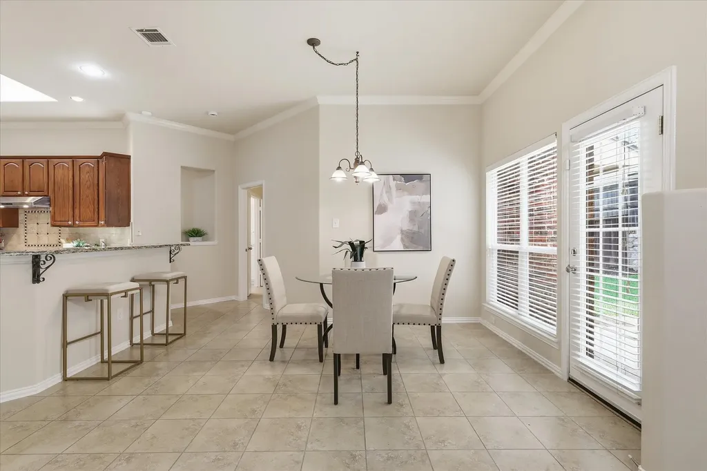 8004 Blacktail Trail Mckinney TX 75070