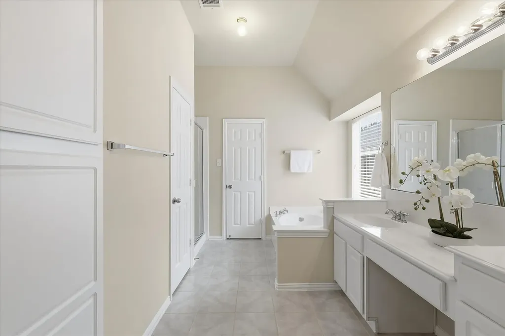 8004 Blacktail Trail Mckinney TX 75070