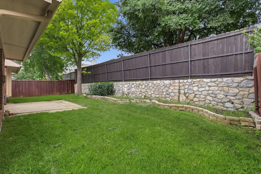 8004 Blacktail Trail Mckinney TX 75070