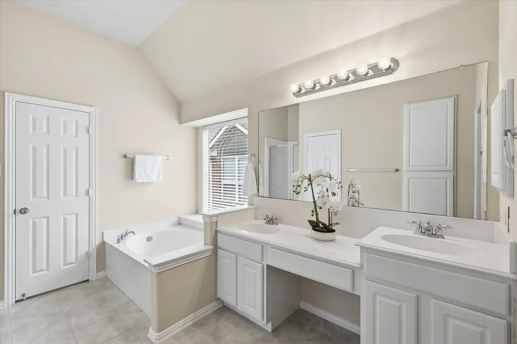 8004 Blacktail Trail Mckinney TX 75070