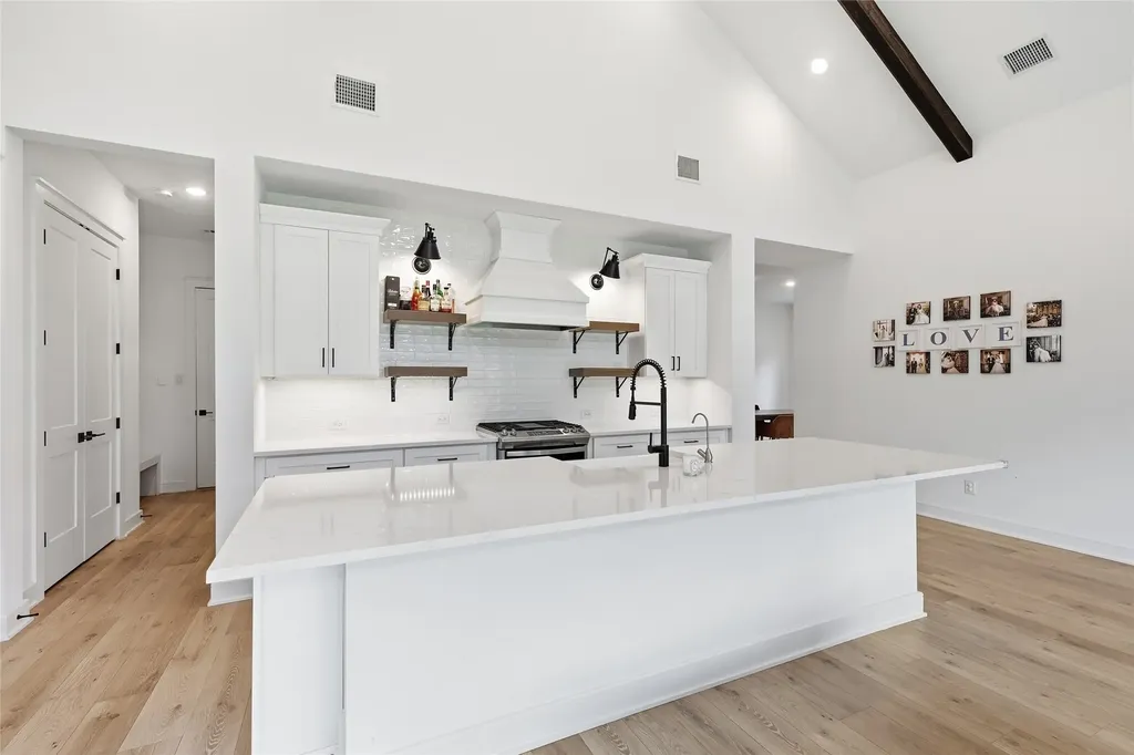4728 Brockwell Drive Carrollton TX 75010