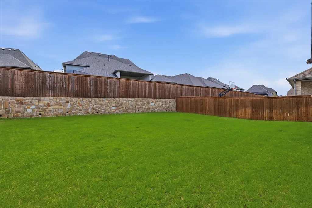 4728 Brockwell Drive Carrollton TX 75010