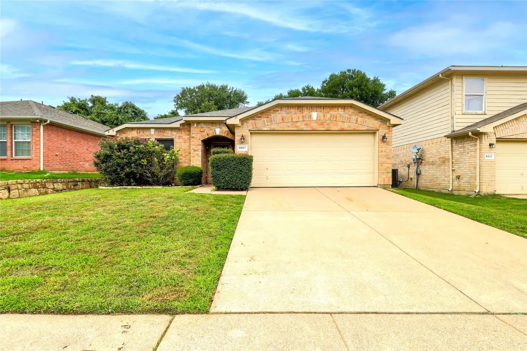 8017 Sartain Drive Fort Worth TX 76120