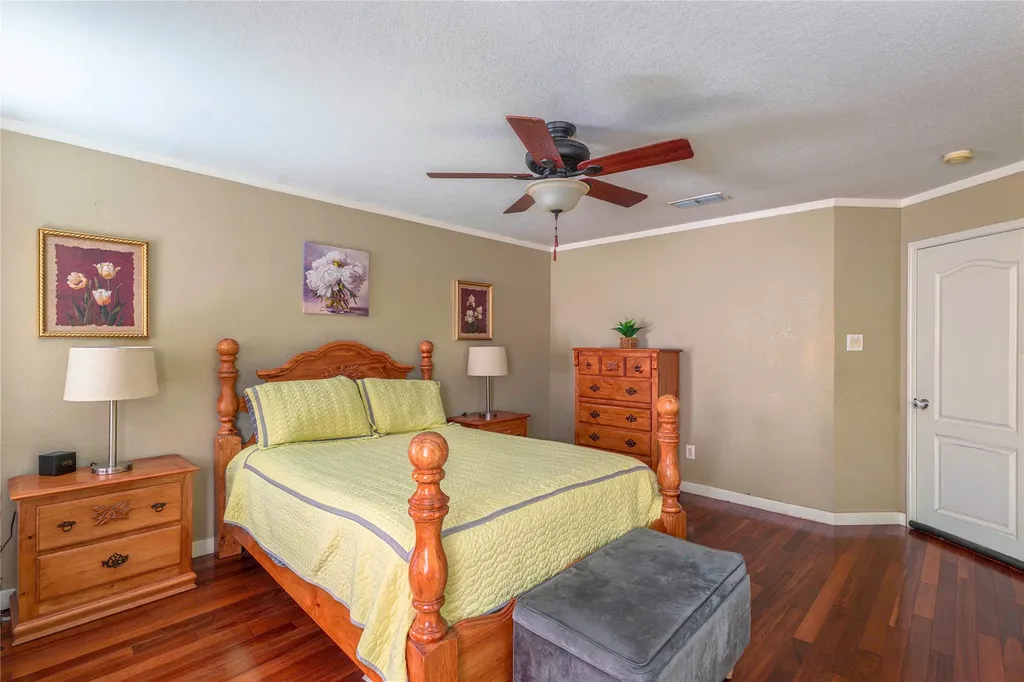 8017 Sartain Drive Fort Worth TX 76120