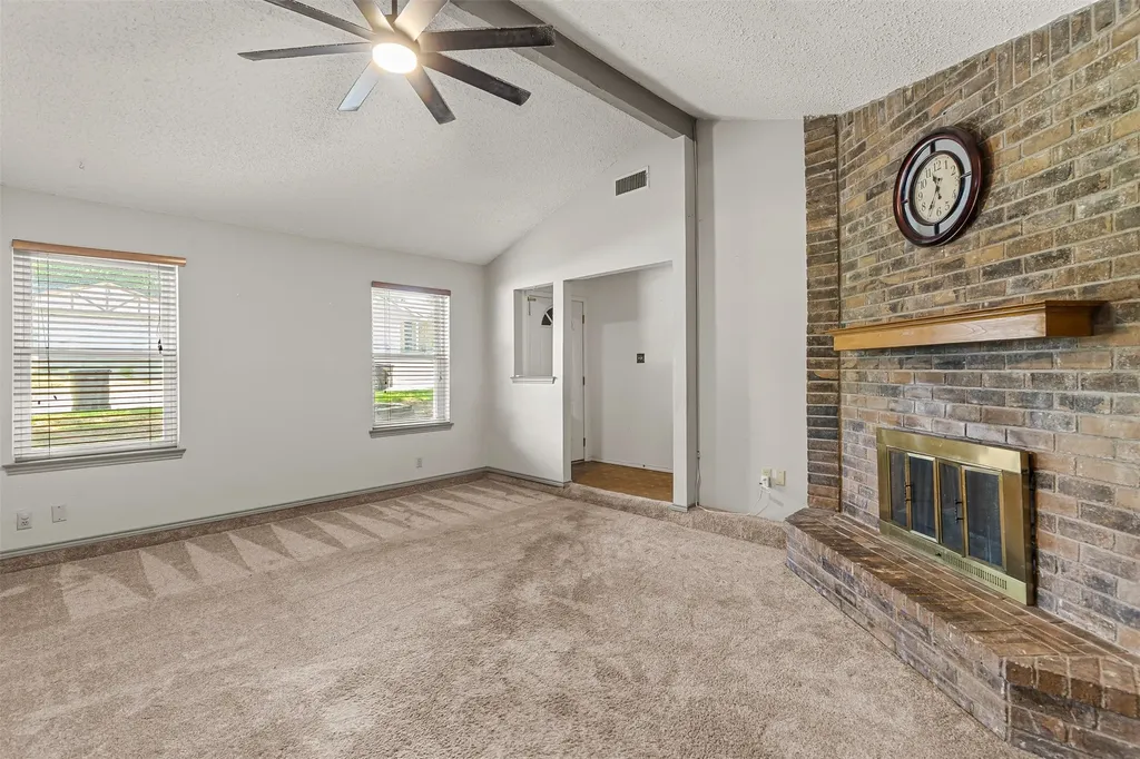 4210 Snow Mass Drive Arlington TX 76016