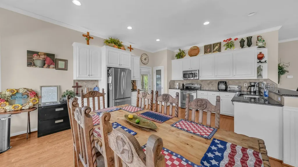 1011 Firewheel Trail Graford TX 76449