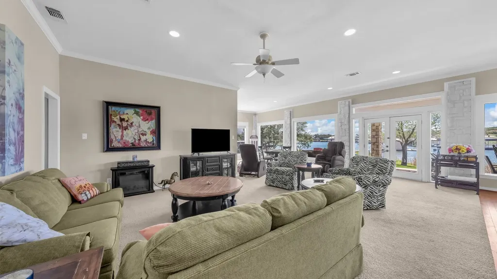 1011 Firewheel Trail Graford TX 76449
