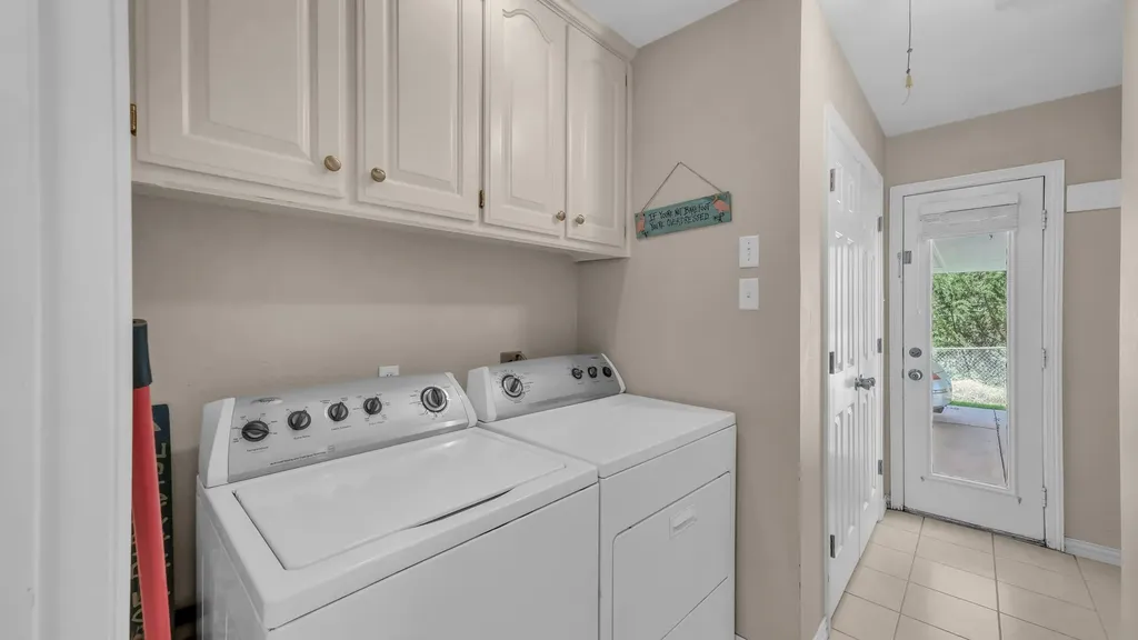 1011 Firewheel Trail Graford TX 76449