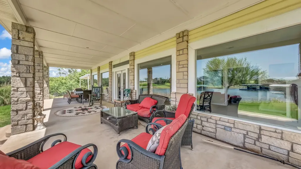 1011 Firewheel Trail Graford TX 76449