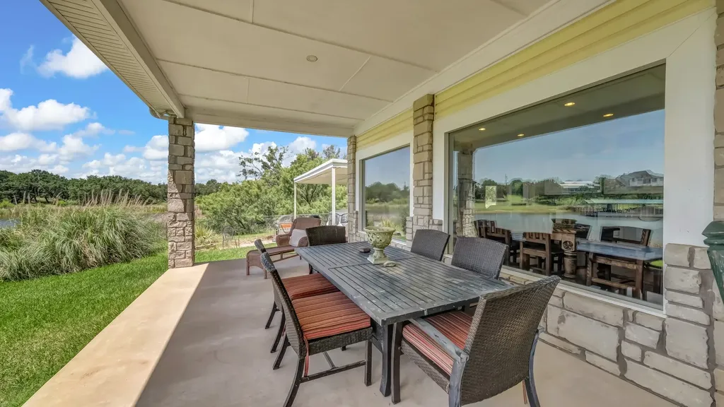 1011 Firewheel Trail Graford TX 76449