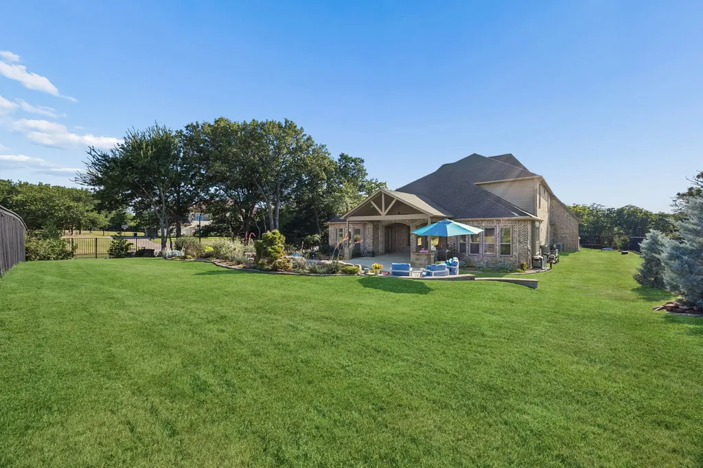 1000 Braewood Court Oak Point TX 75068