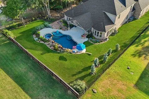 1000 Braewood Court Oak Point TX 75068