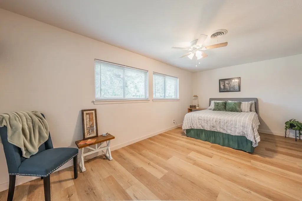 506 E Huitt Lane Euless TX 76040