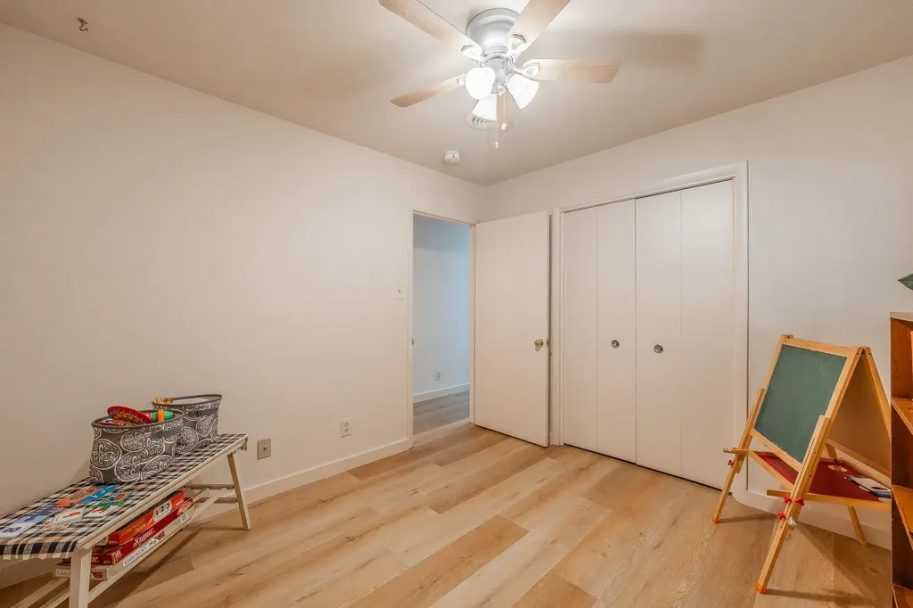 506 E Huitt Lane Euless TX 76040