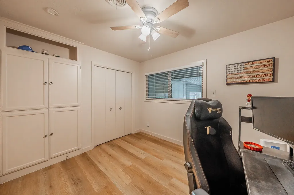 506 E Huitt Lane Euless TX 76040