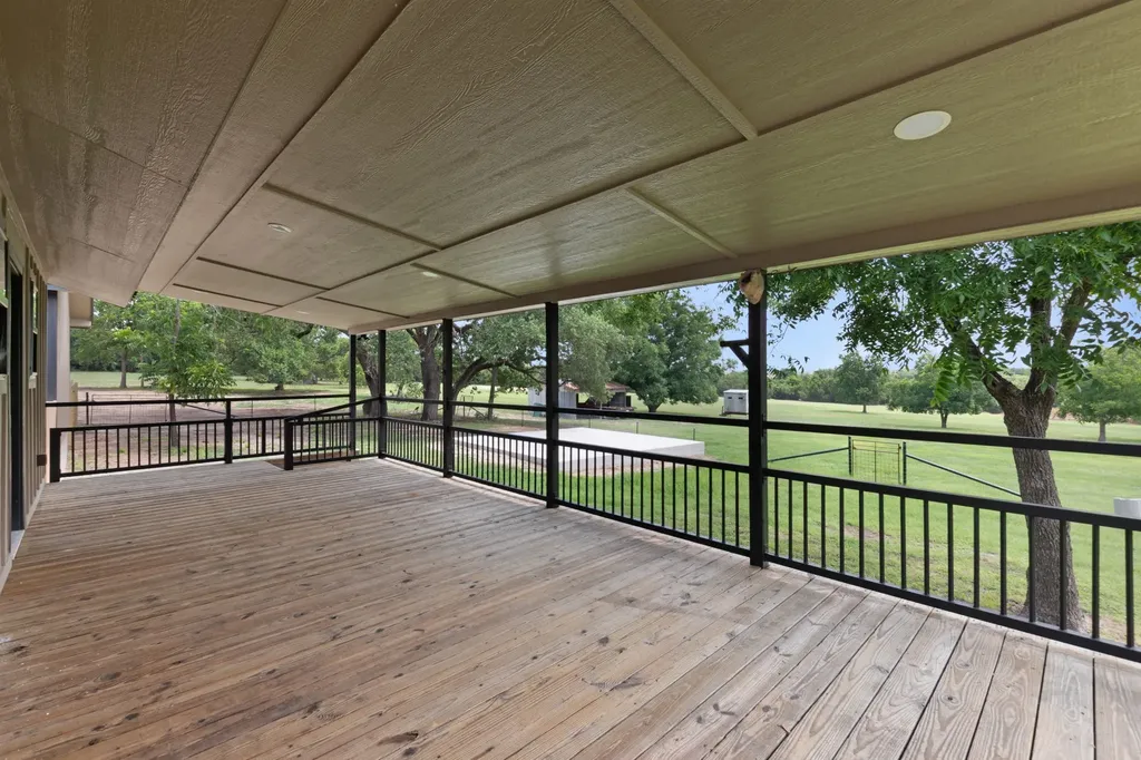 234 County Road 3400 Lampasas TX 76550