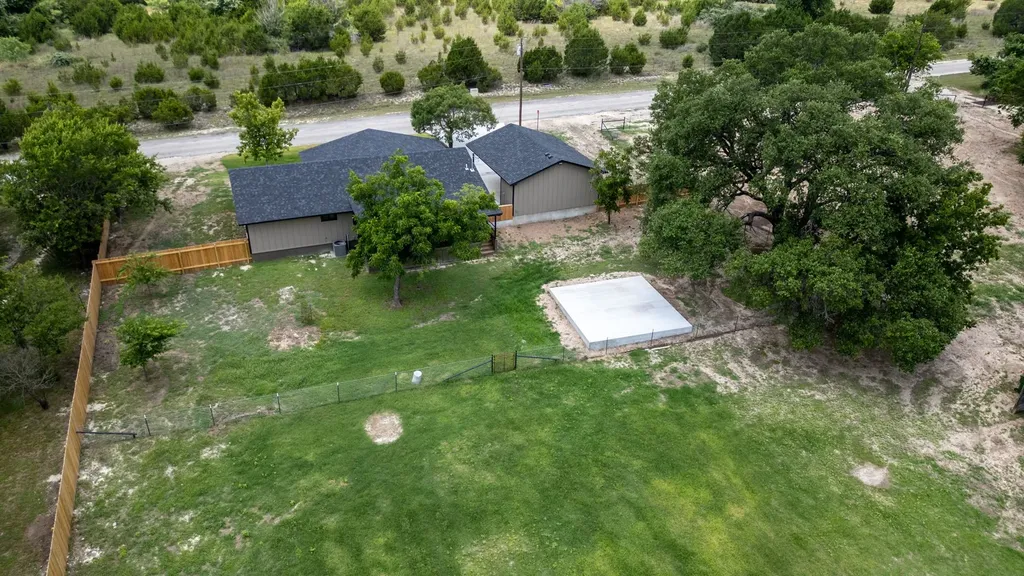 234 County Road 3400 Lampasas TX 76550