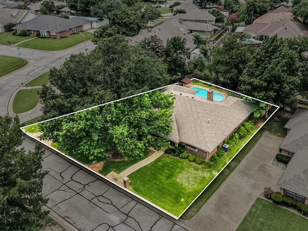 4321 Waycross Drive Arlington TX 76016