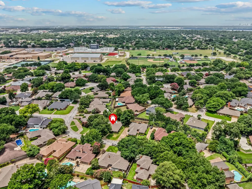 4321 Waycross Drive Arlington TX 76016
