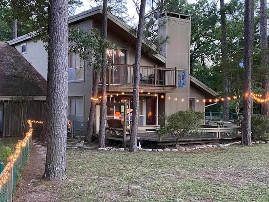 631 Holly Trail East Holly Lake Ranch TX 75765