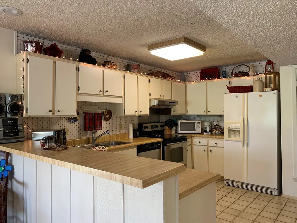 631 Holly Trail East Holly Lake Ranch TX 75765