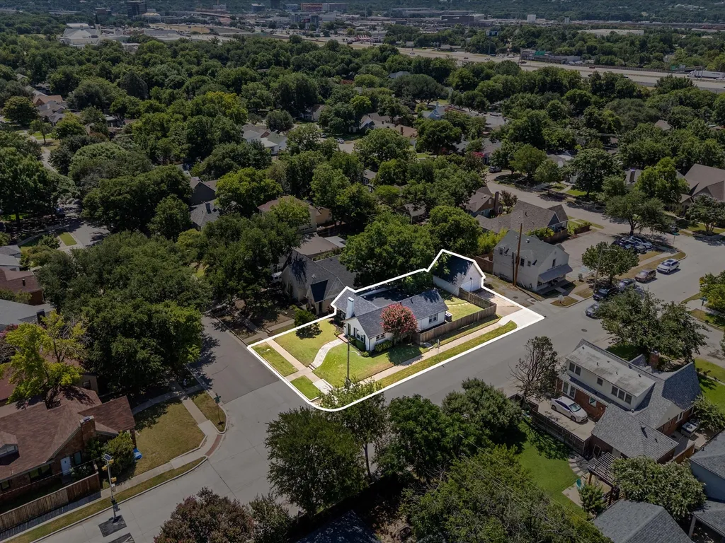 4039 El Campo Avenue Fort Worth TX 76107