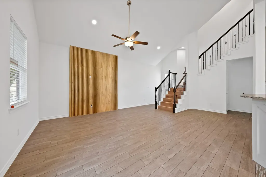1008 20th Street Fort Worth TX 76164