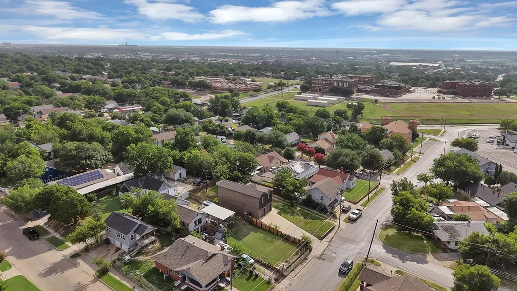 1008 20th Street Fort Worth TX 76164