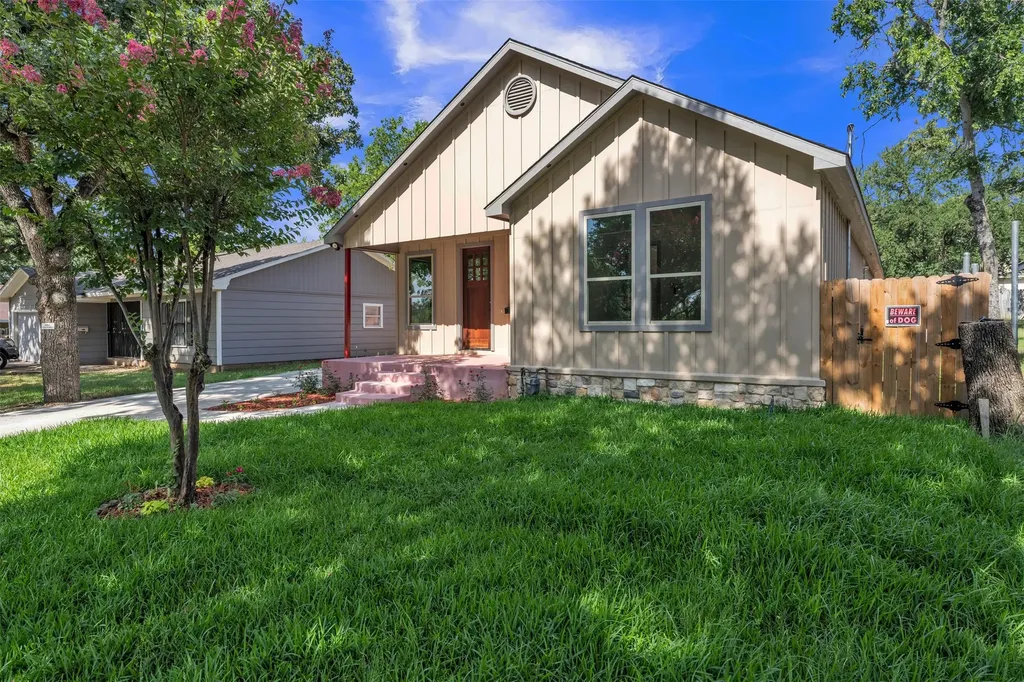 2740 Canton Drive Fort Worth TX 76112
