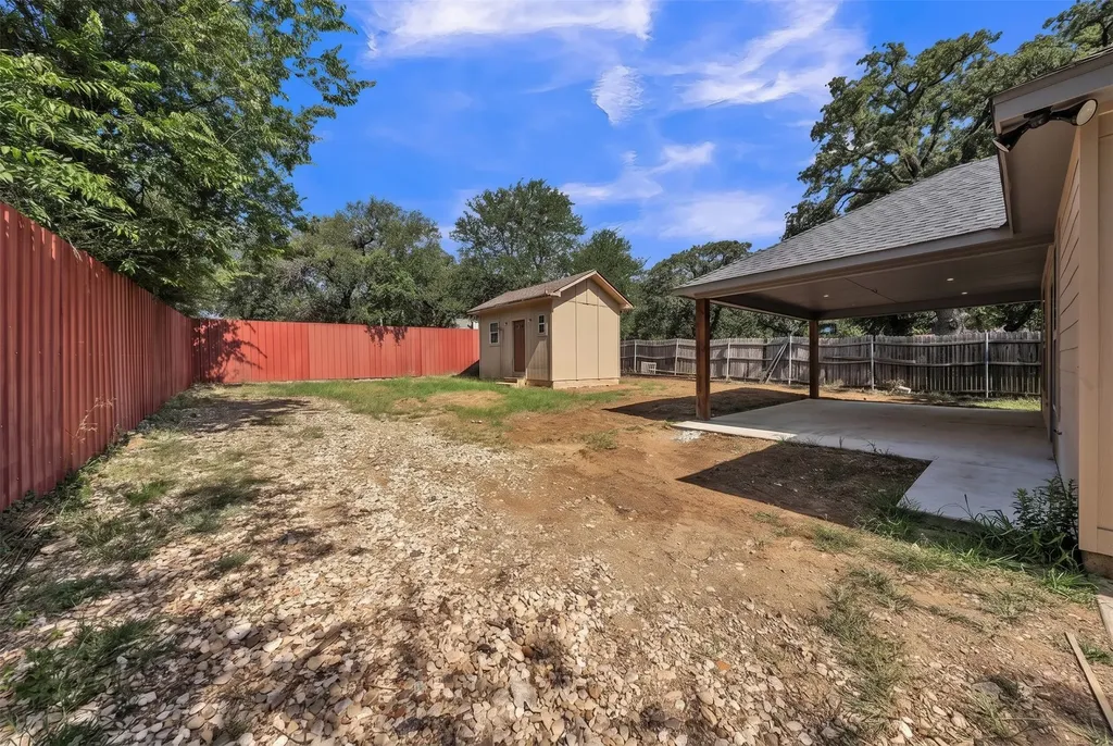 2740 Canton Drive Fort Worth TX 76112
