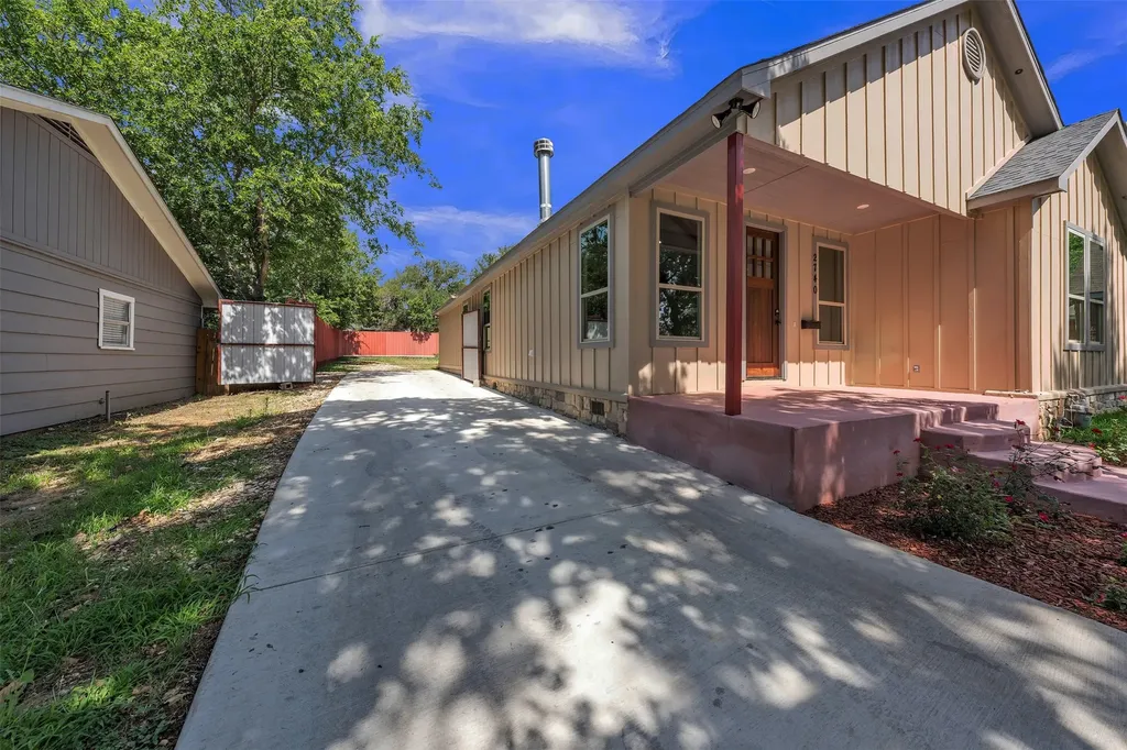 2740 Canton Drive Fort Worth TX 76112