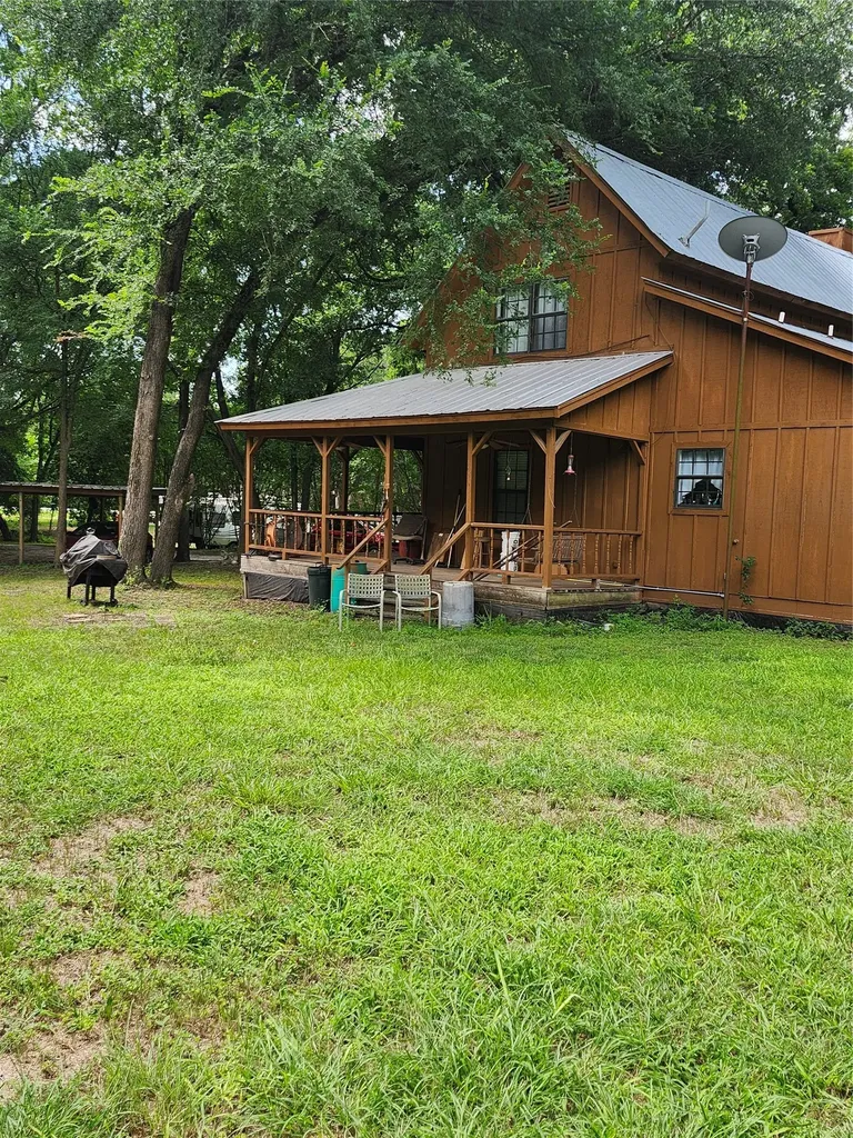 9353 S Fm 730 Azle TX 76020