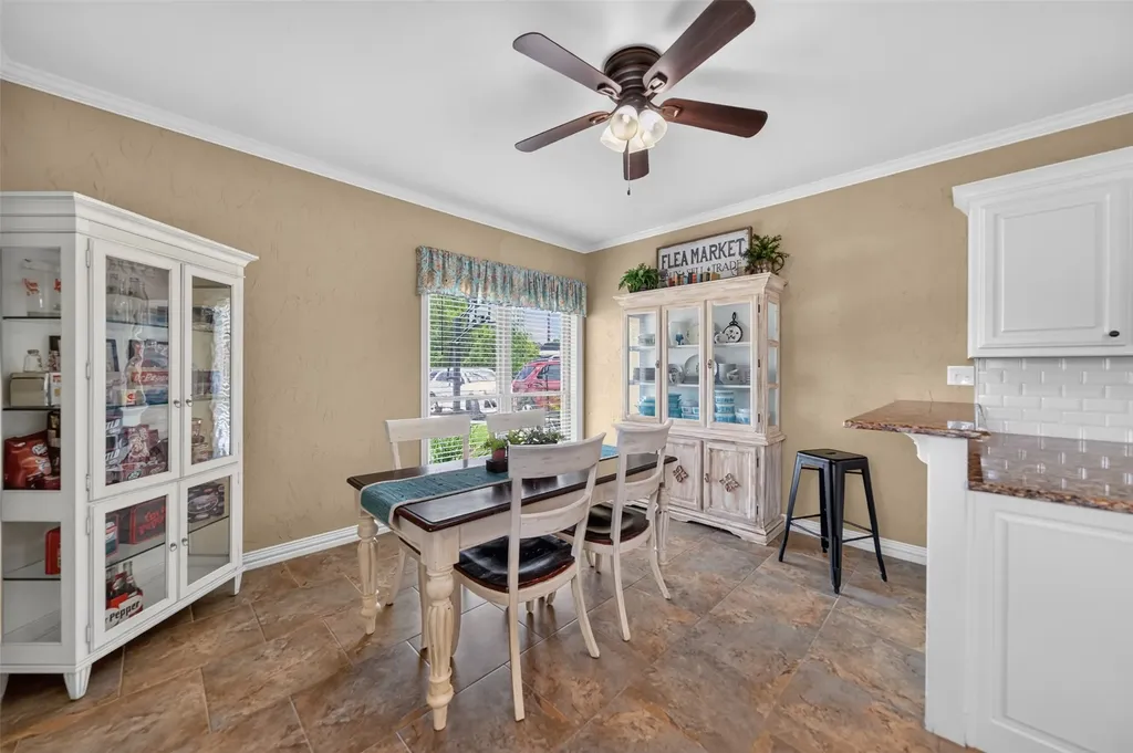224 Private Road 6243 Canton TX 75103