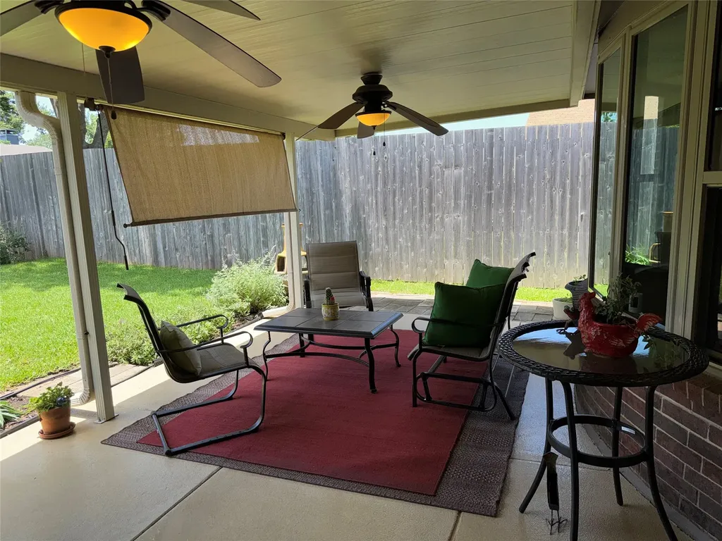 5521 Pike Place Garland TX 75044