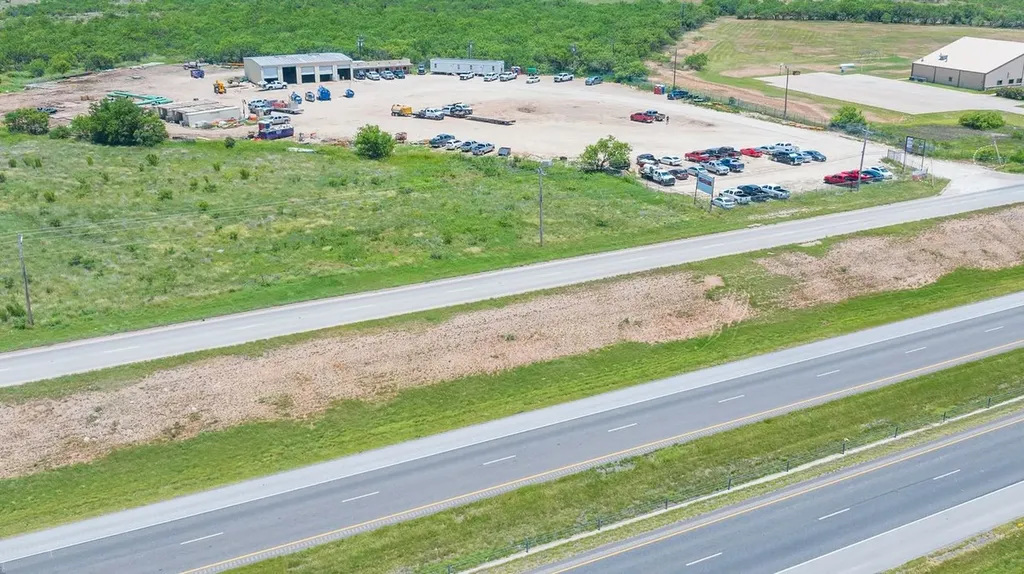 2458 E Overland Trail Abilene TX 79601