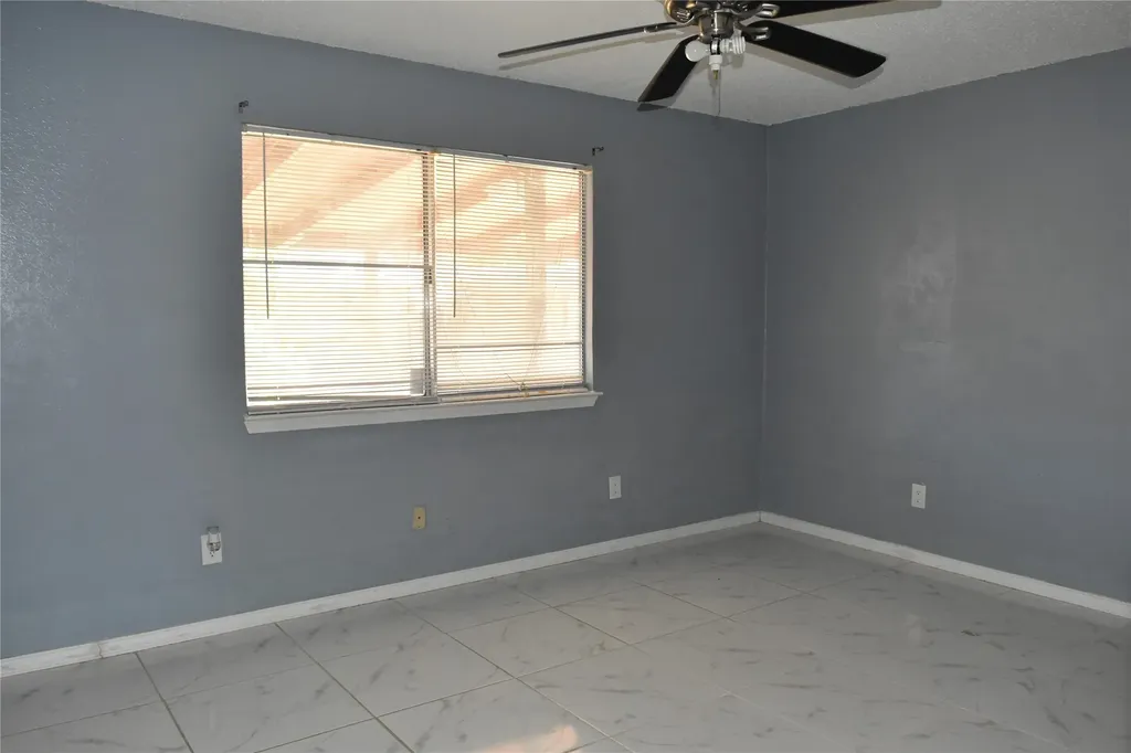 2014 High Bluff Drive Garland TX 75041