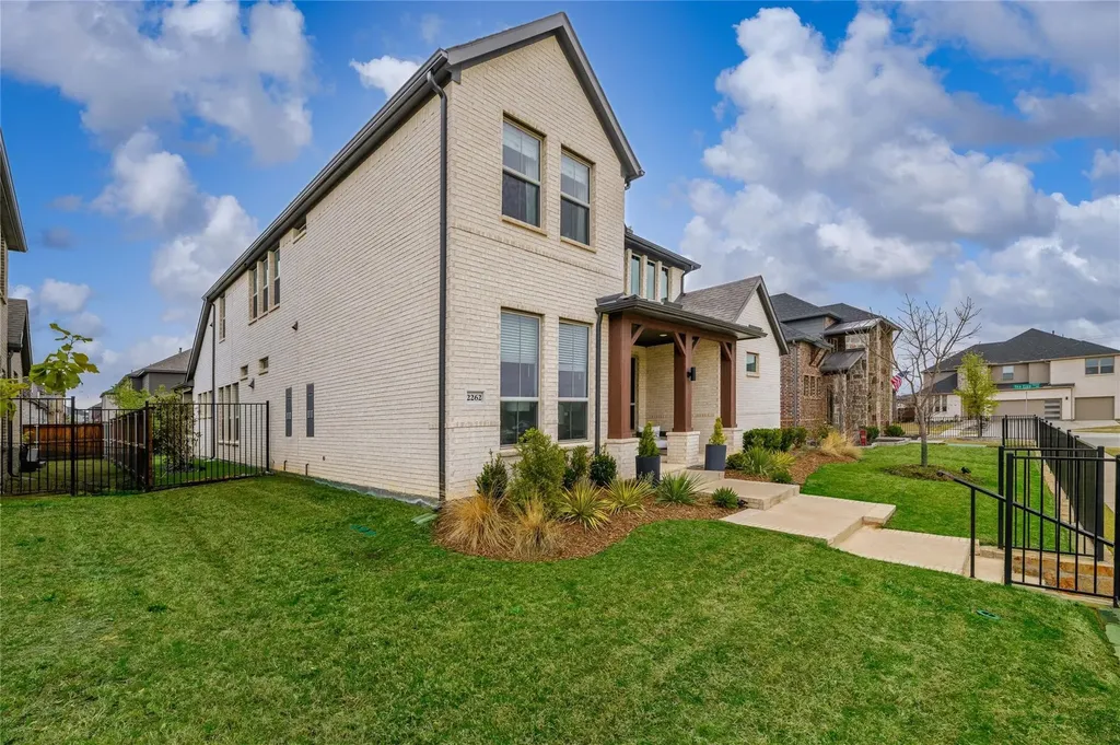 2262 Poppyvine Road Frisco TX 75033