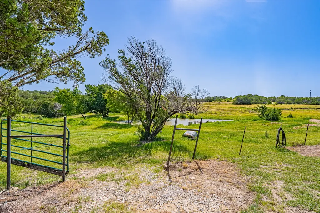 7744 Wd Court Lipan TX 76462