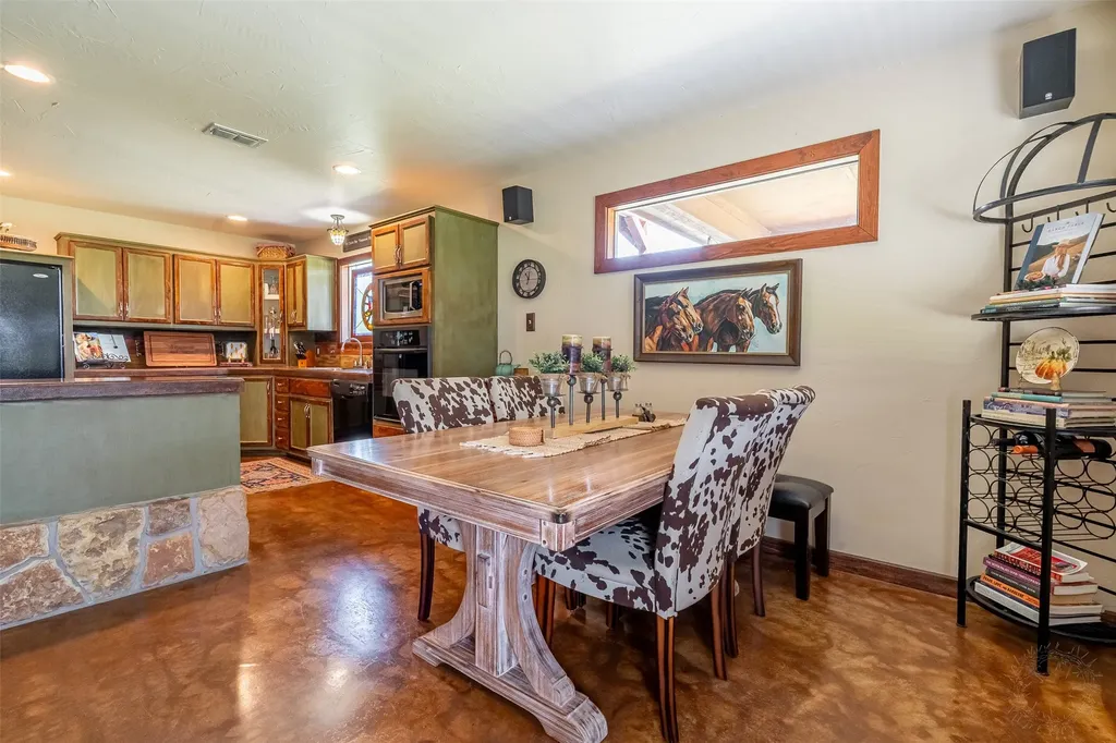 7744 Wd Court Lipan TX 76462
