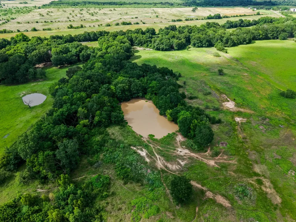 Tbd Lcr 238 Acres 17.8 Mexia TX 76667