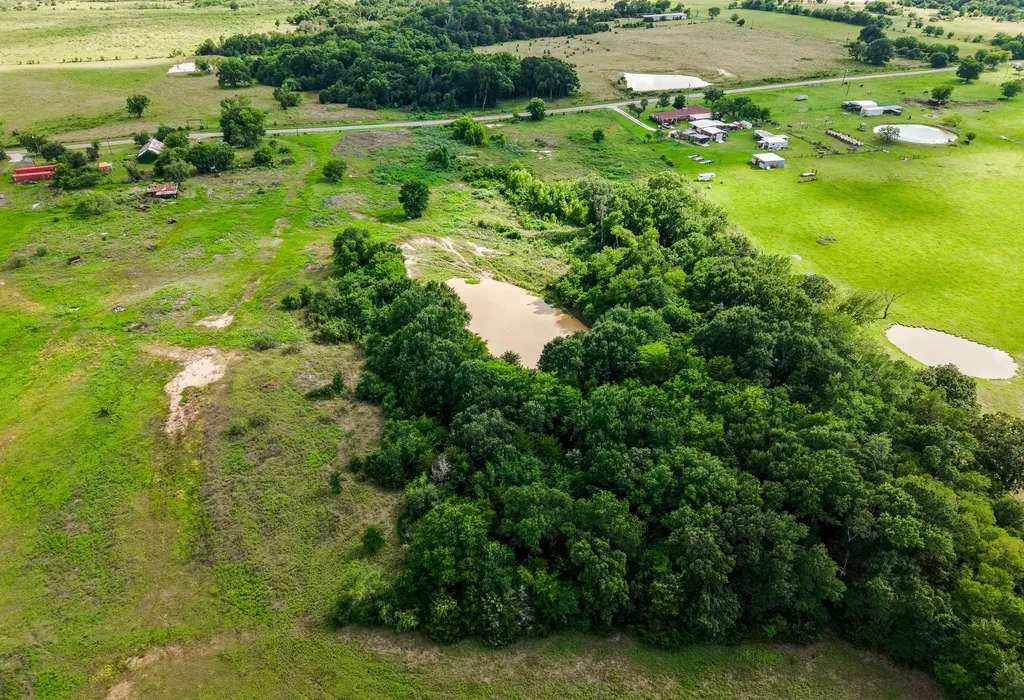 Tbd Lcr 238 Acres 17.8 Mexia TX 76667