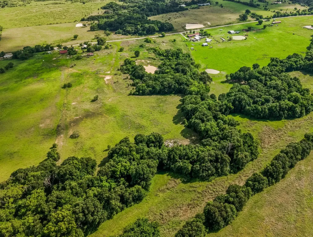 Tbd Lcr 238 Acres 17.8 Mexia TX 76667