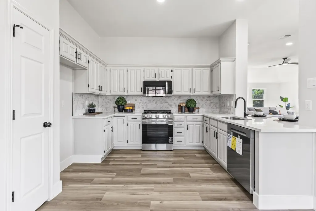 4822 Mize Court Rowlett TX 75088
