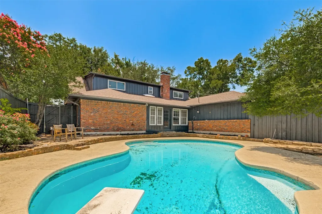 10830 Ferndale Road Dallas TX 75238