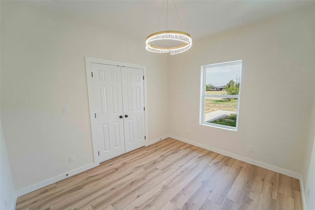 614 W Wheeler Street Breckenridge TX 76424