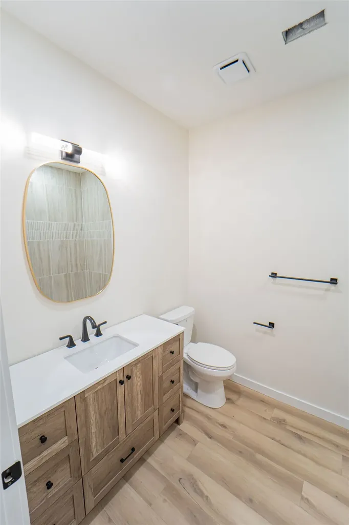 614 W Wheeler Street Breckenridge TX 76424