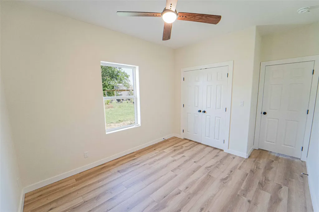 614 W Wheeler Street Breckenridge TX 76424