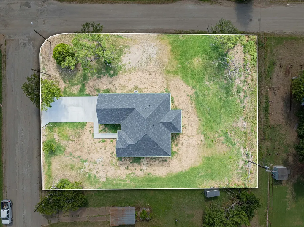 614 W Wheeler Street Breckenridge TX 76424