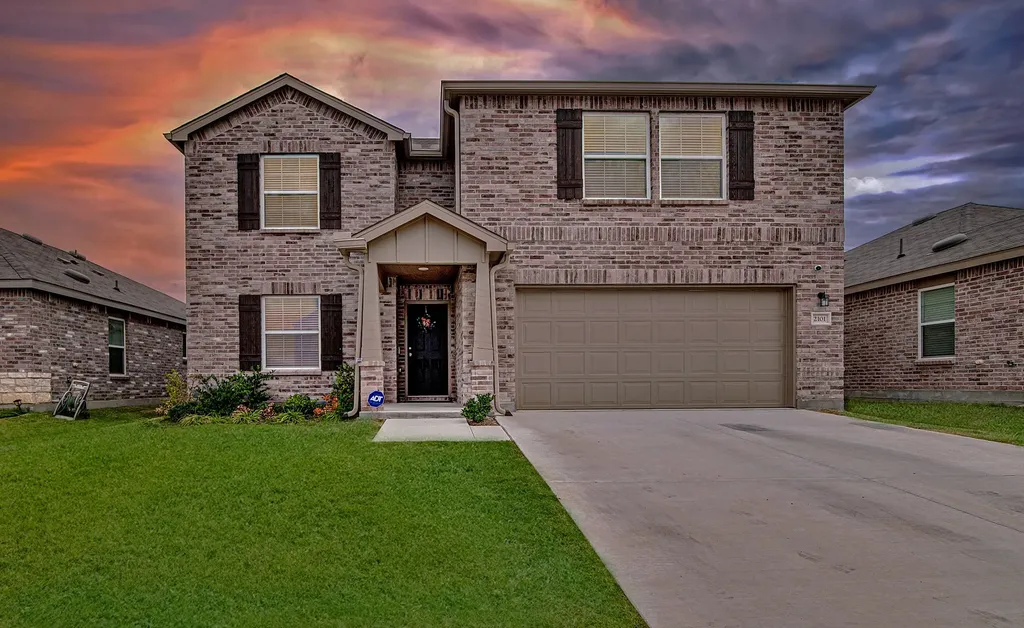 2101 Winding Creek Way Denton TX 76208